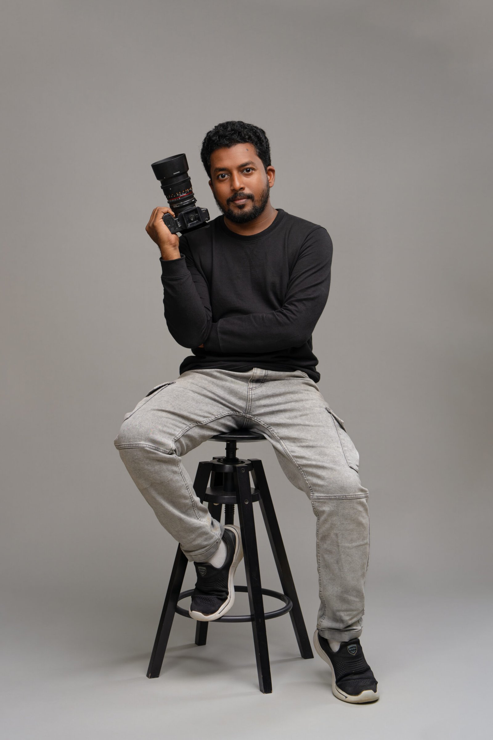 Tenth House Studio – Portraits, Stories & Joy